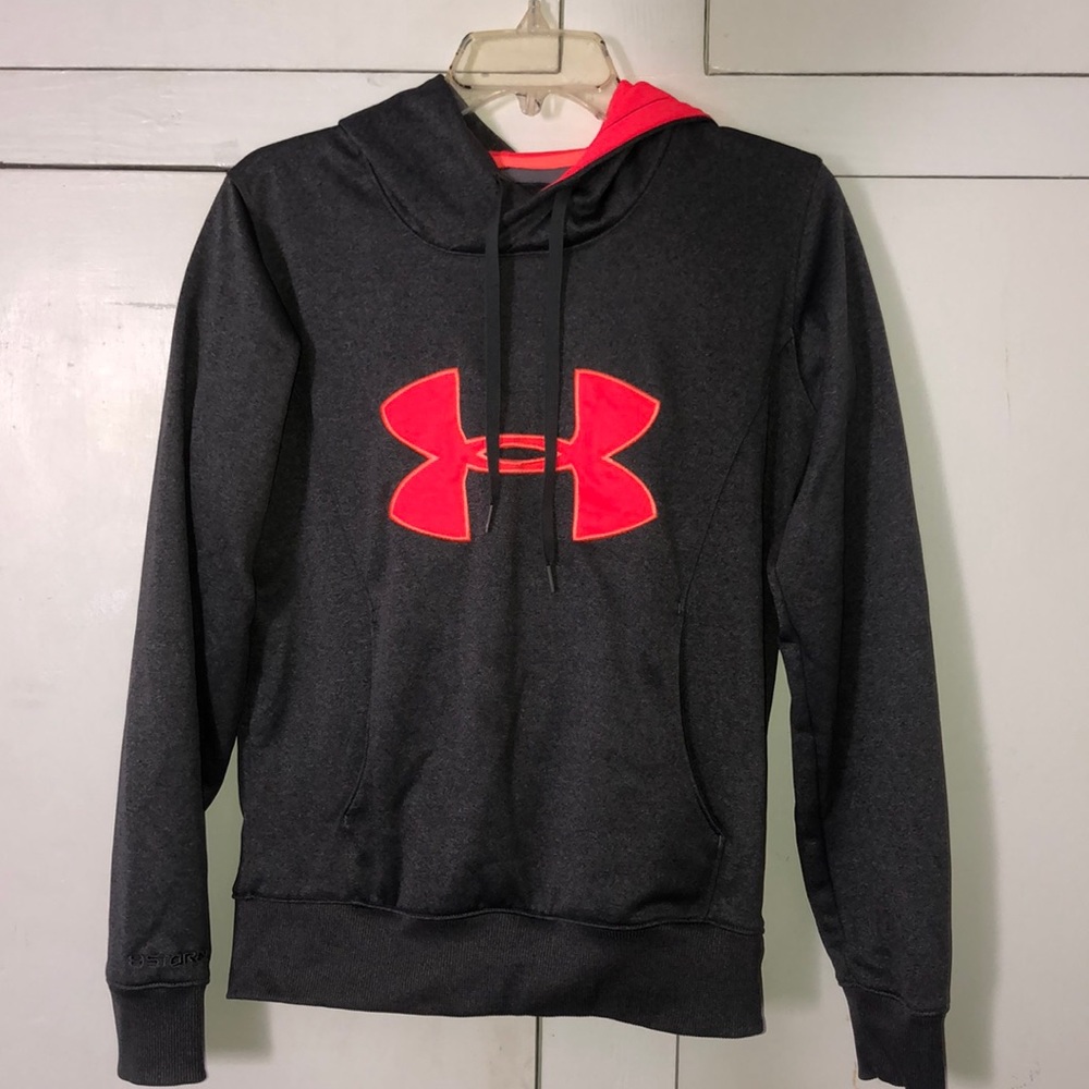 Underarmor hoodie
